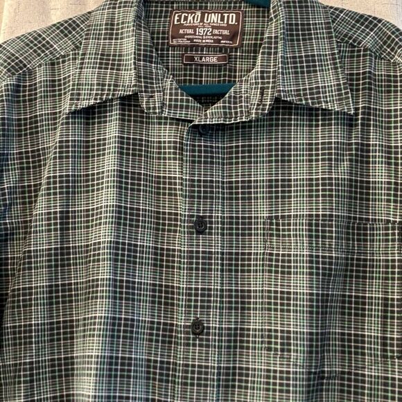 Ecko Unltd Short Sleeve Button Up Shirt Men’s X-Large Green/Black/Gray Plaid - Picture 3 of 6